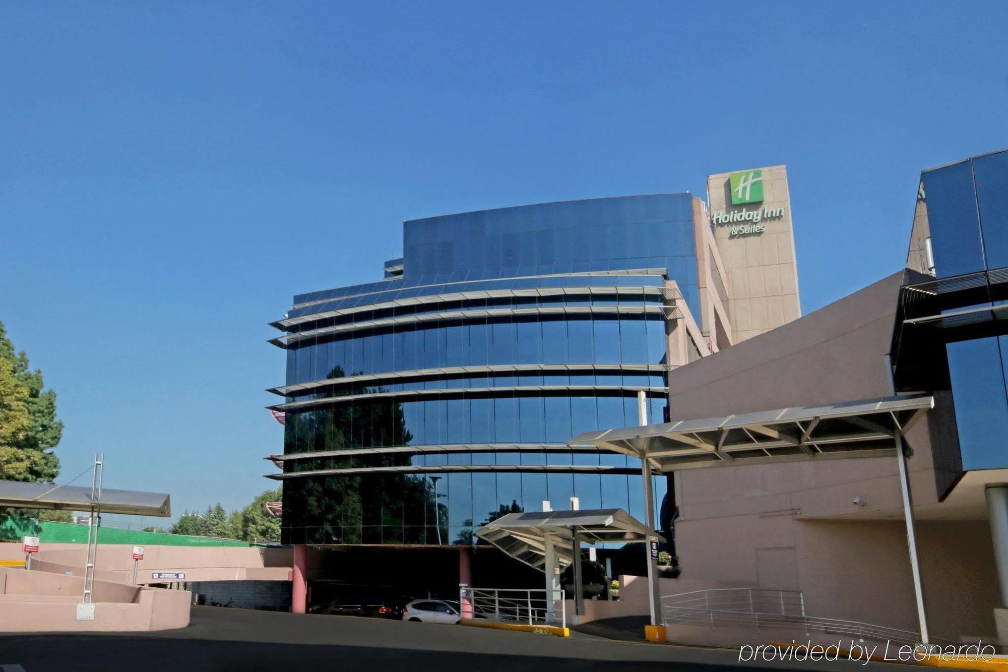 Hotel & Medica Sur By Ihg